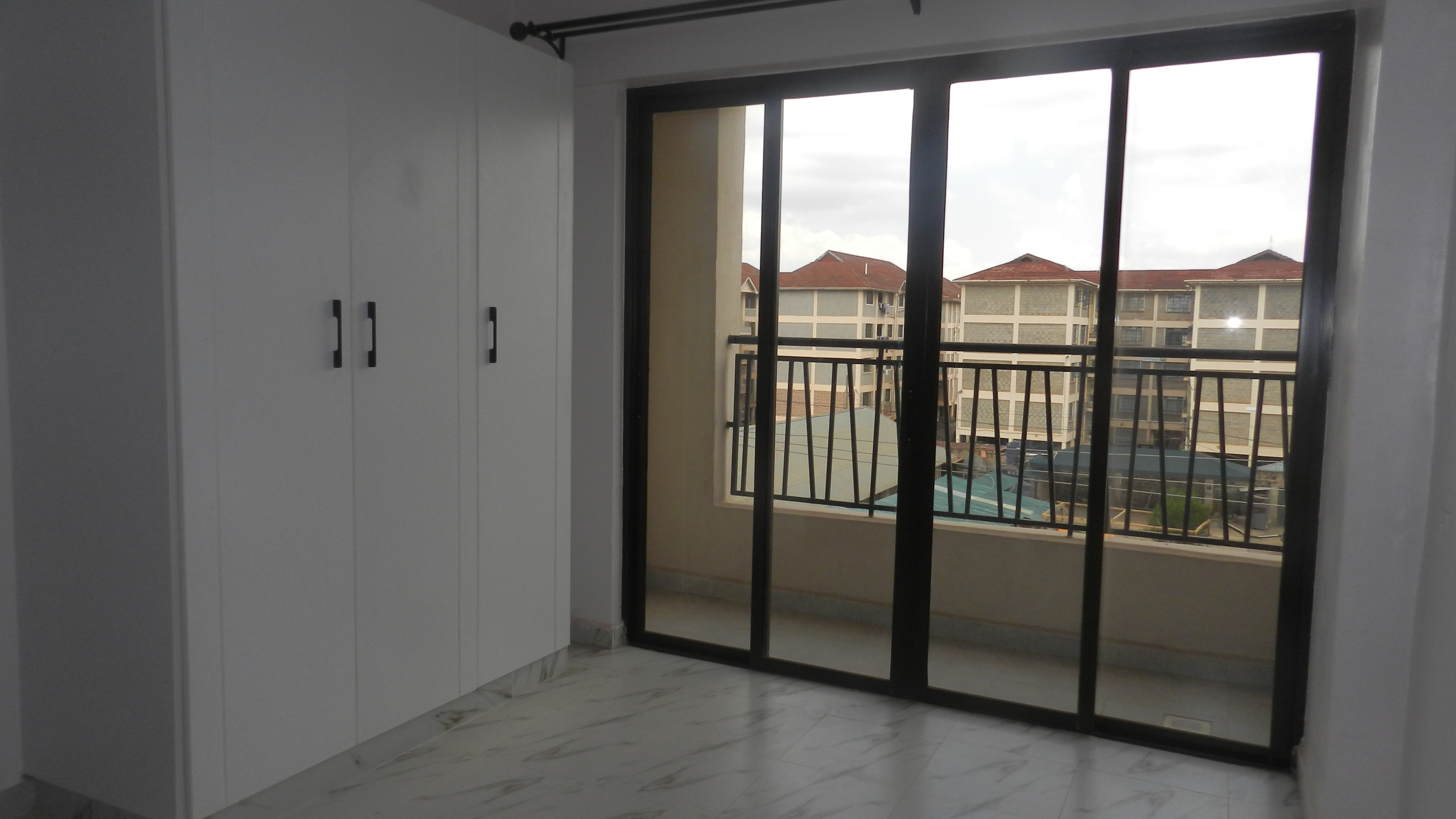 Apartment in Ngando, Ngando, Kenya - Photo 4